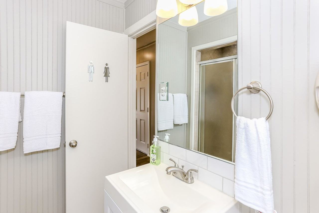 Glen Valley Drive - Photo 7 of 30