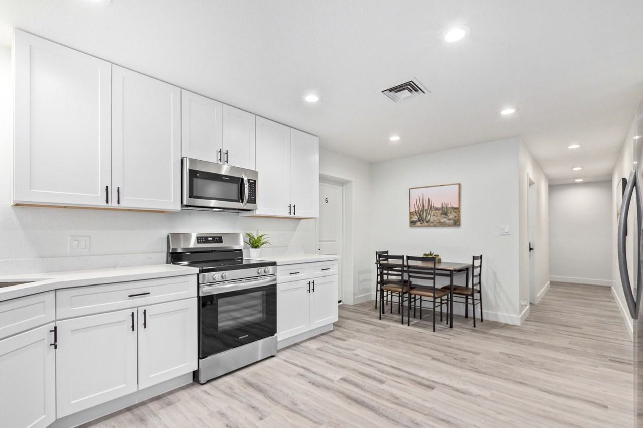 West Montecito Avenue - Photo 2 of 7