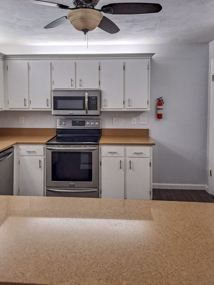 Buttermilk Ln - Photo 3 of 21