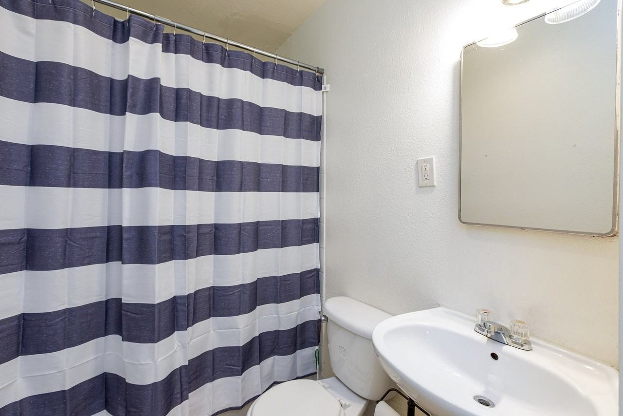 Ferndale St - Photo 6 of 11