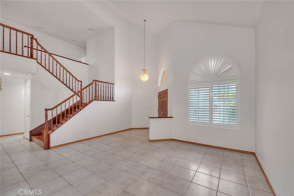 2052 Deer Haven Dr - Photo 3 of 50