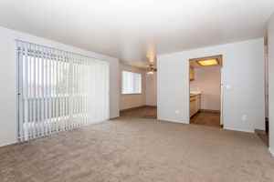 featured image of 1420 17th St Se