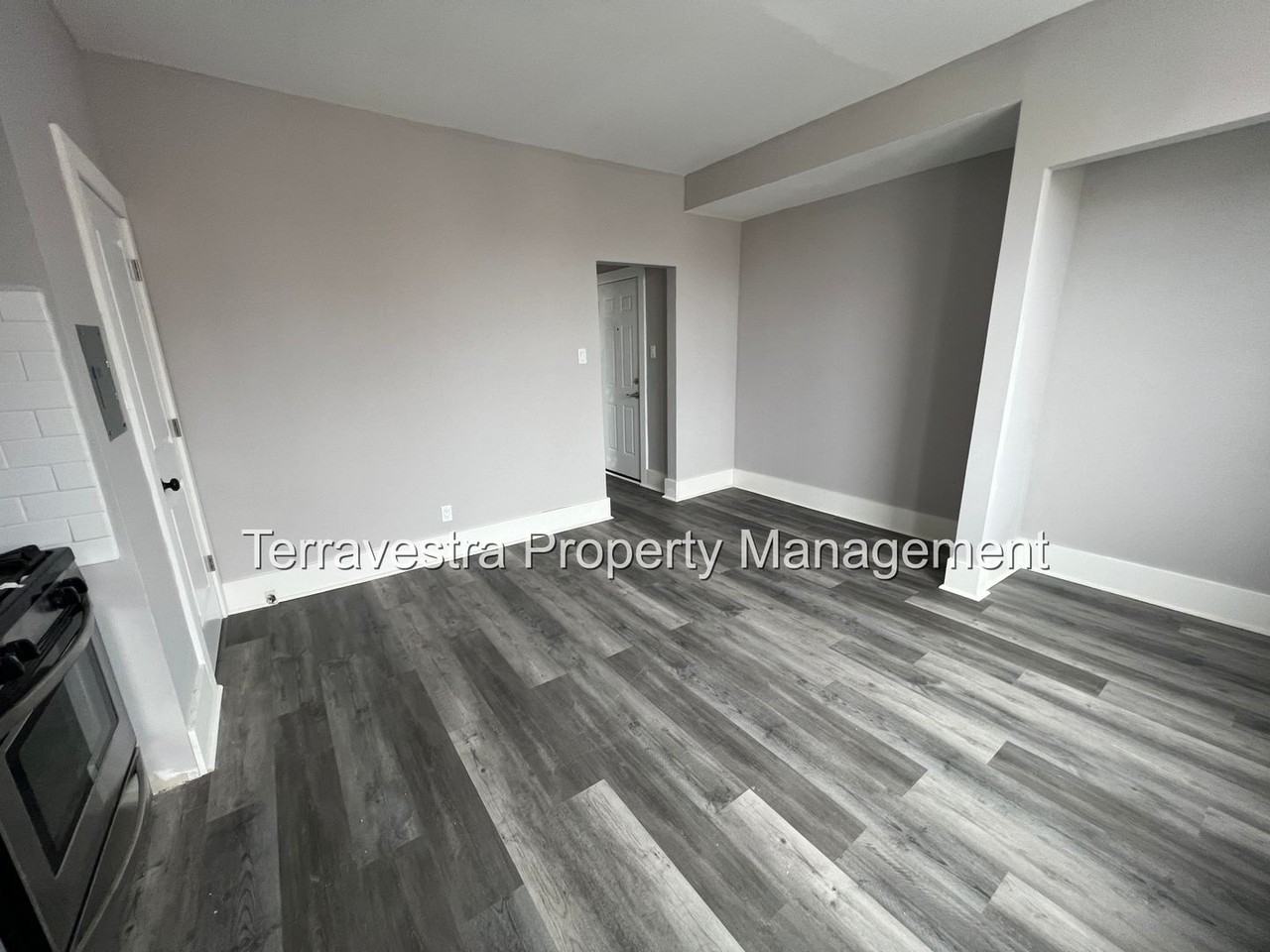 23-25 S Kentucky Ave - Photo 3 of 8