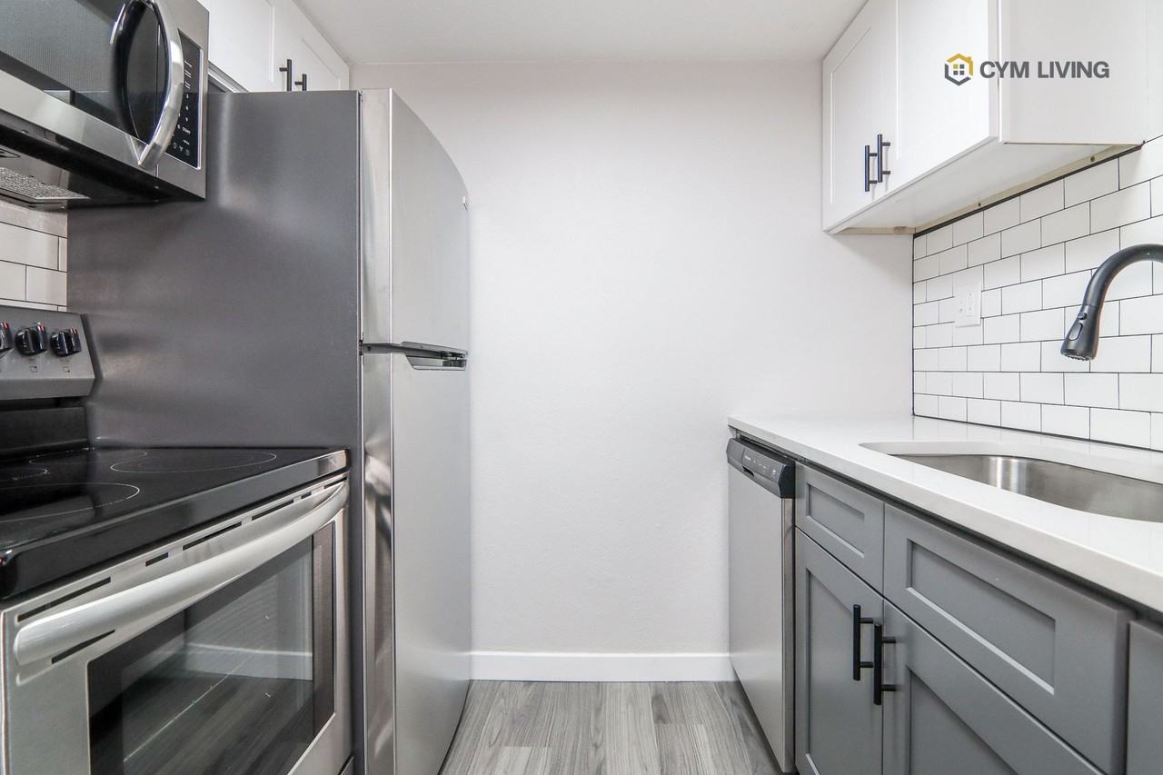 The Port - Photo 2 of 34