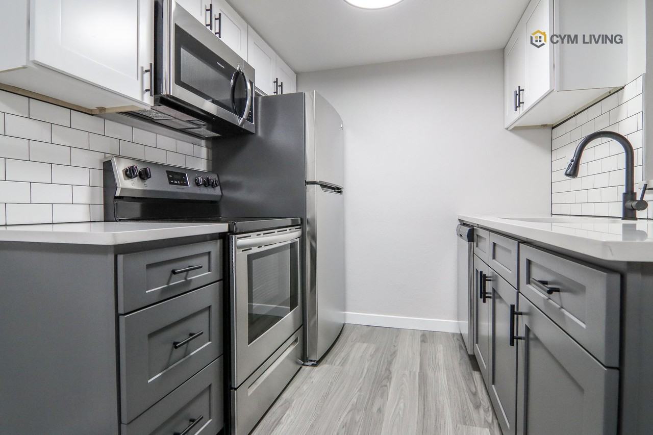 The Port - Photo 3 of 34