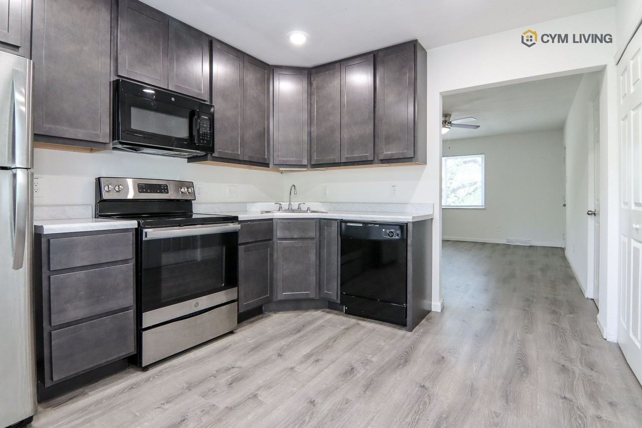 The Anchor - Photo 2 of 31