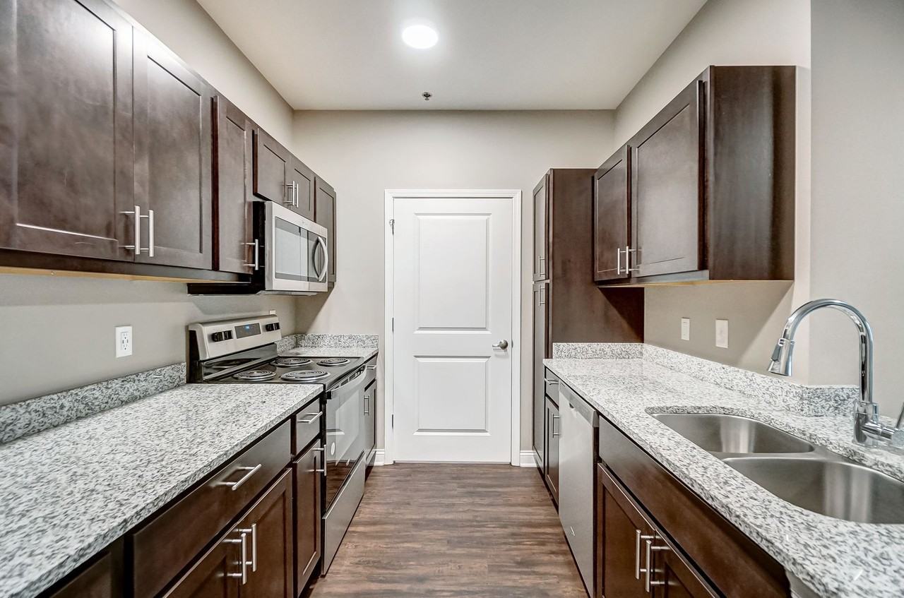 Premier Flats - Photo 4 of 45