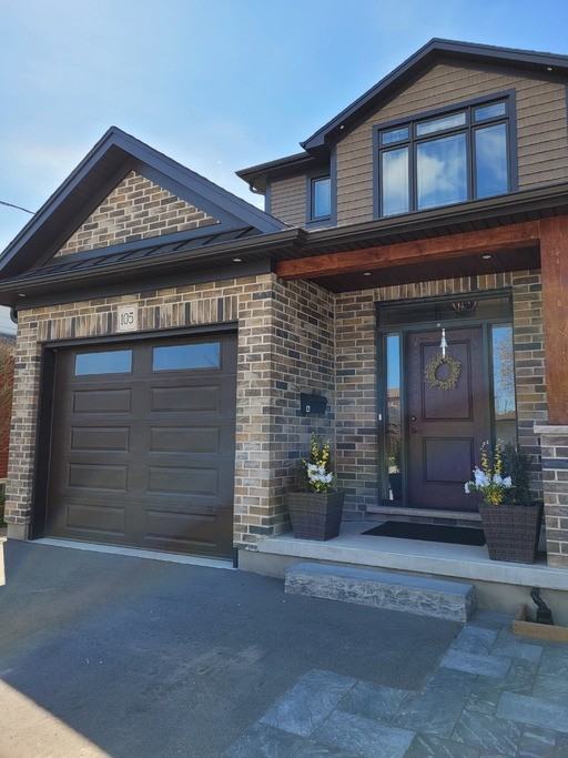 105 Plymouth Rd #A - Photo 2 of 16