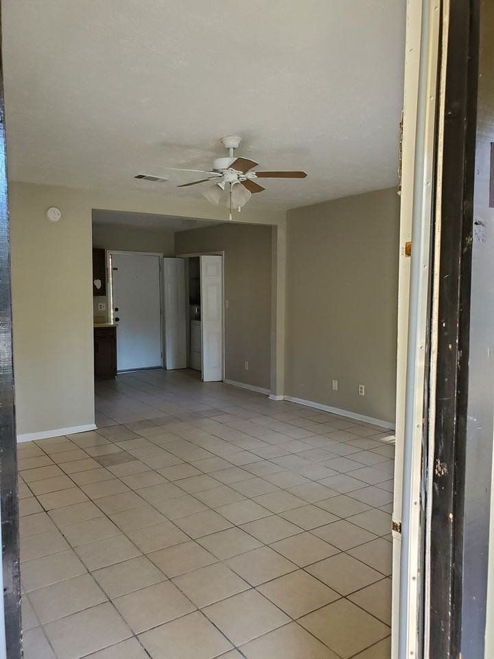 2600 Hayward Drive - Photo 3 of 19