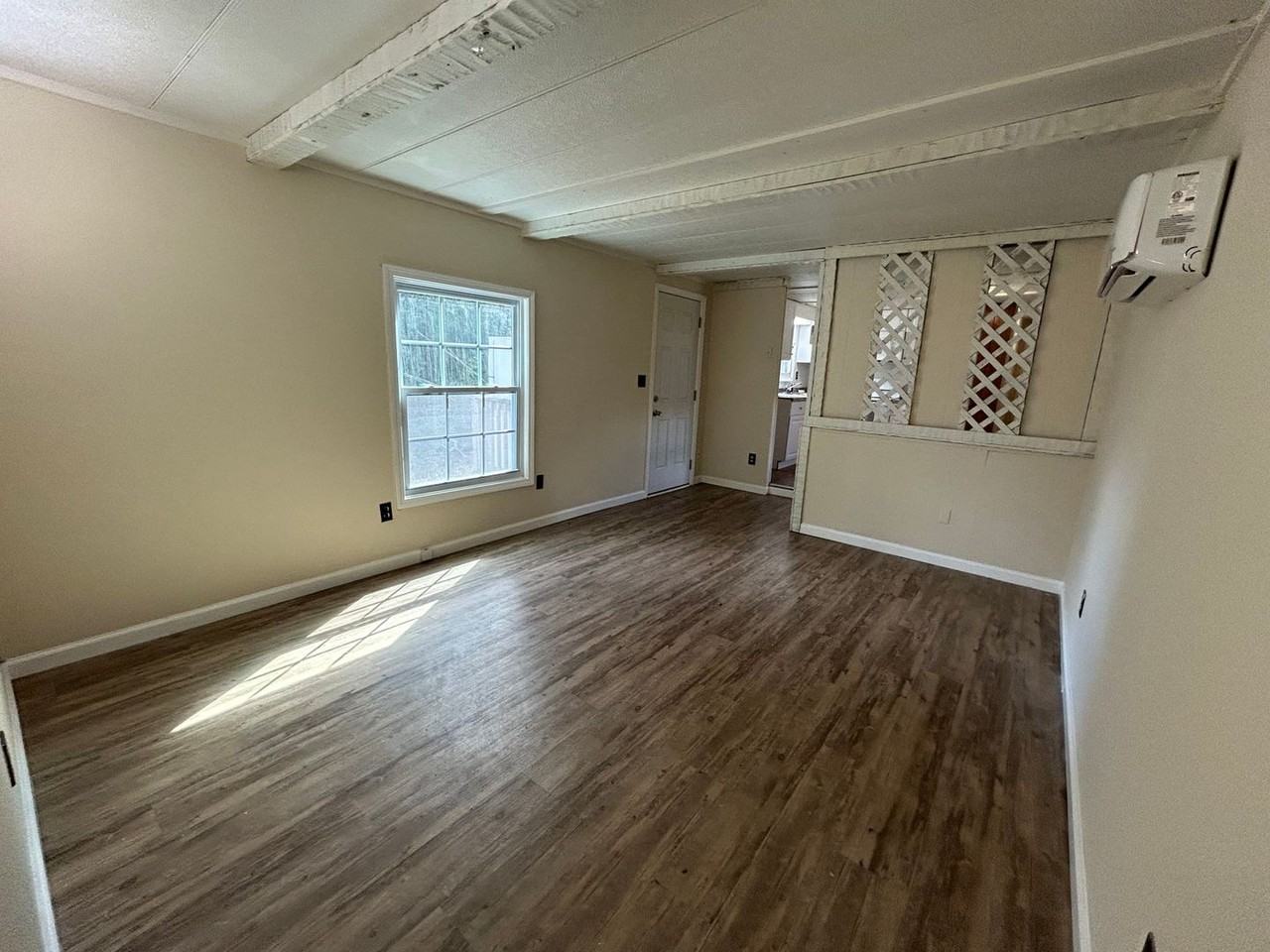 153 Lone Oak Rd - Photo 4 of 13