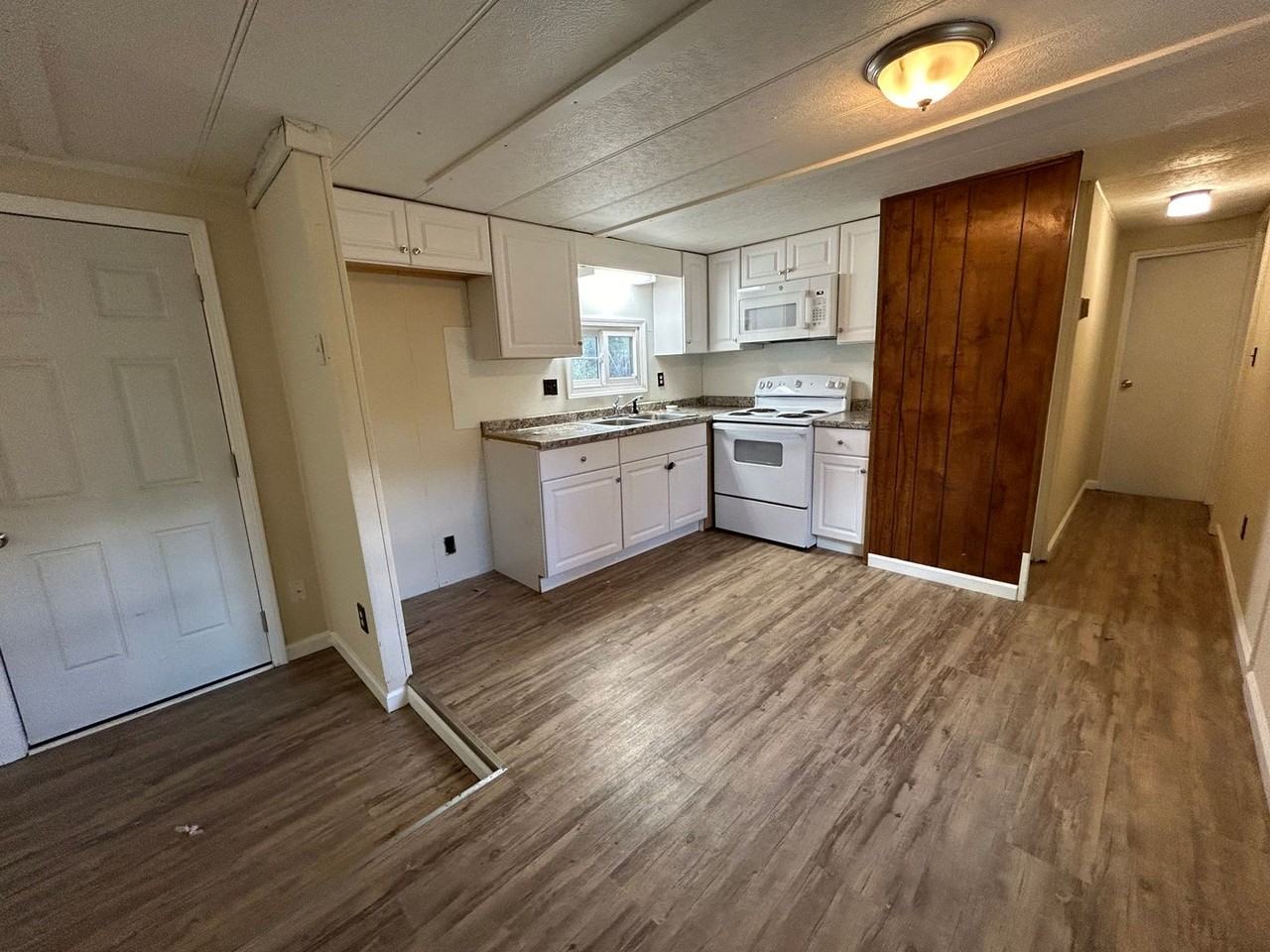 153 Lone Oak Rd - Photo 5 of 13