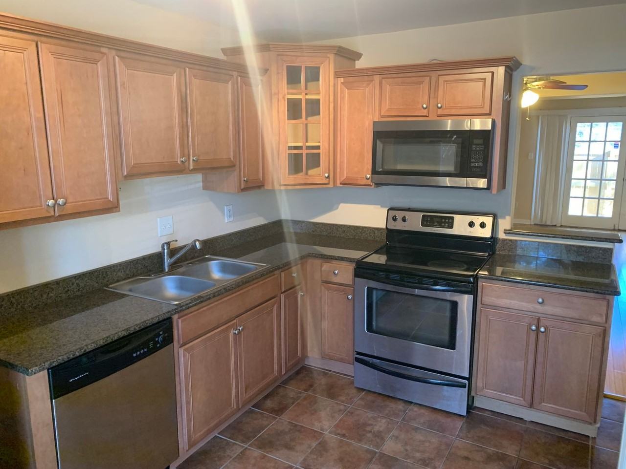 2676 Central Ter - Photo 2 of 16