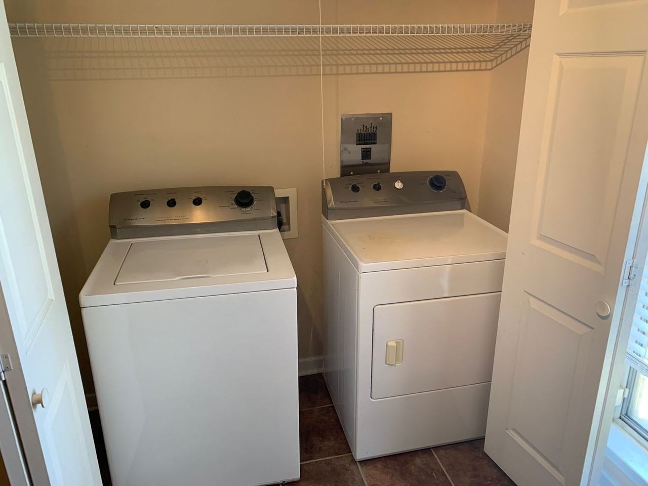 2676 Central Ter - Photo 6 of 16