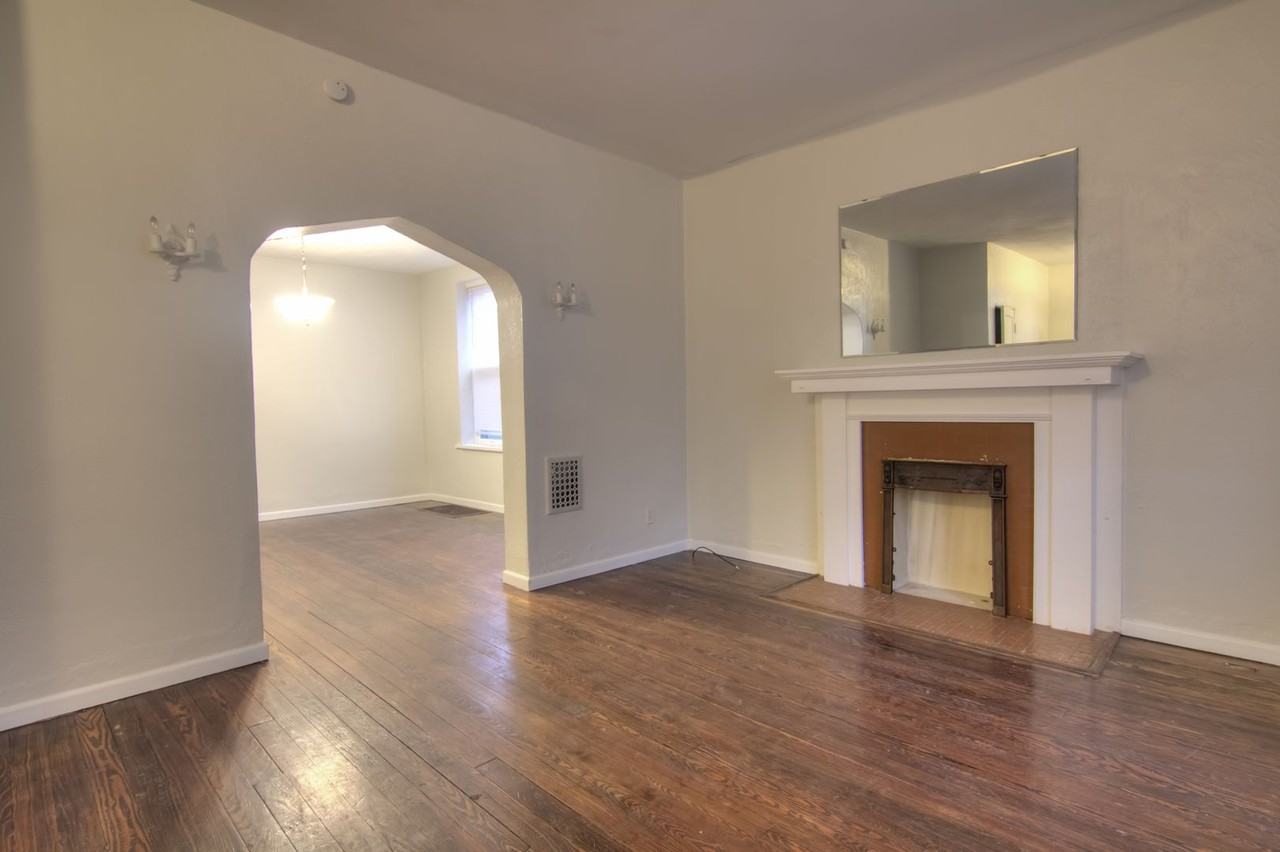 3640 Gustine Ave - Photo 2 of 17