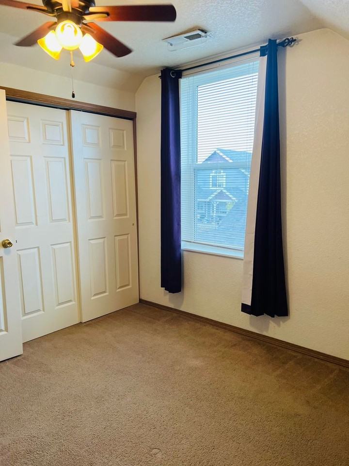 5060 Cache Ct - Photo 4 of 12