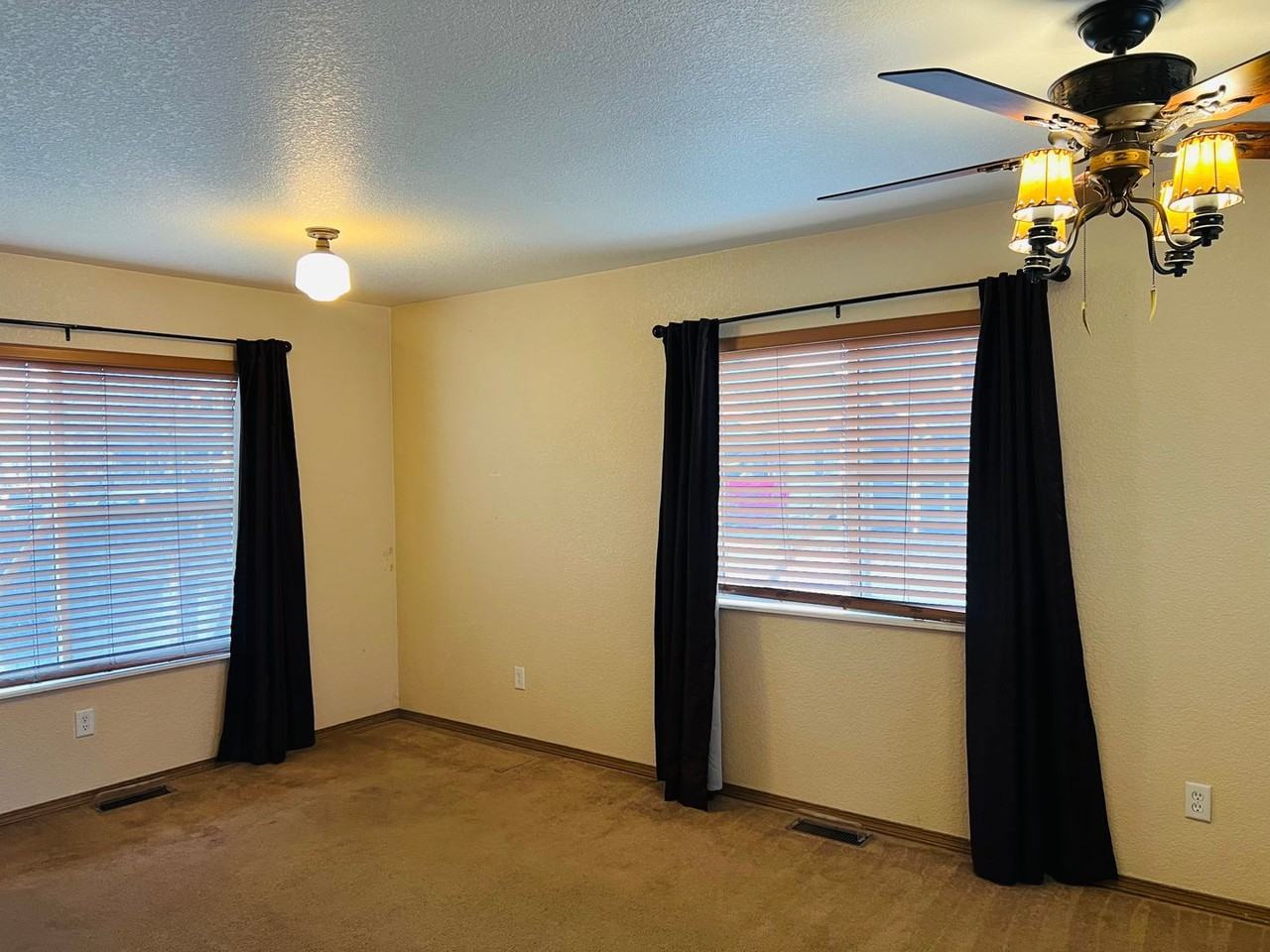 5060 Cache Ct - Photo 7 of 12