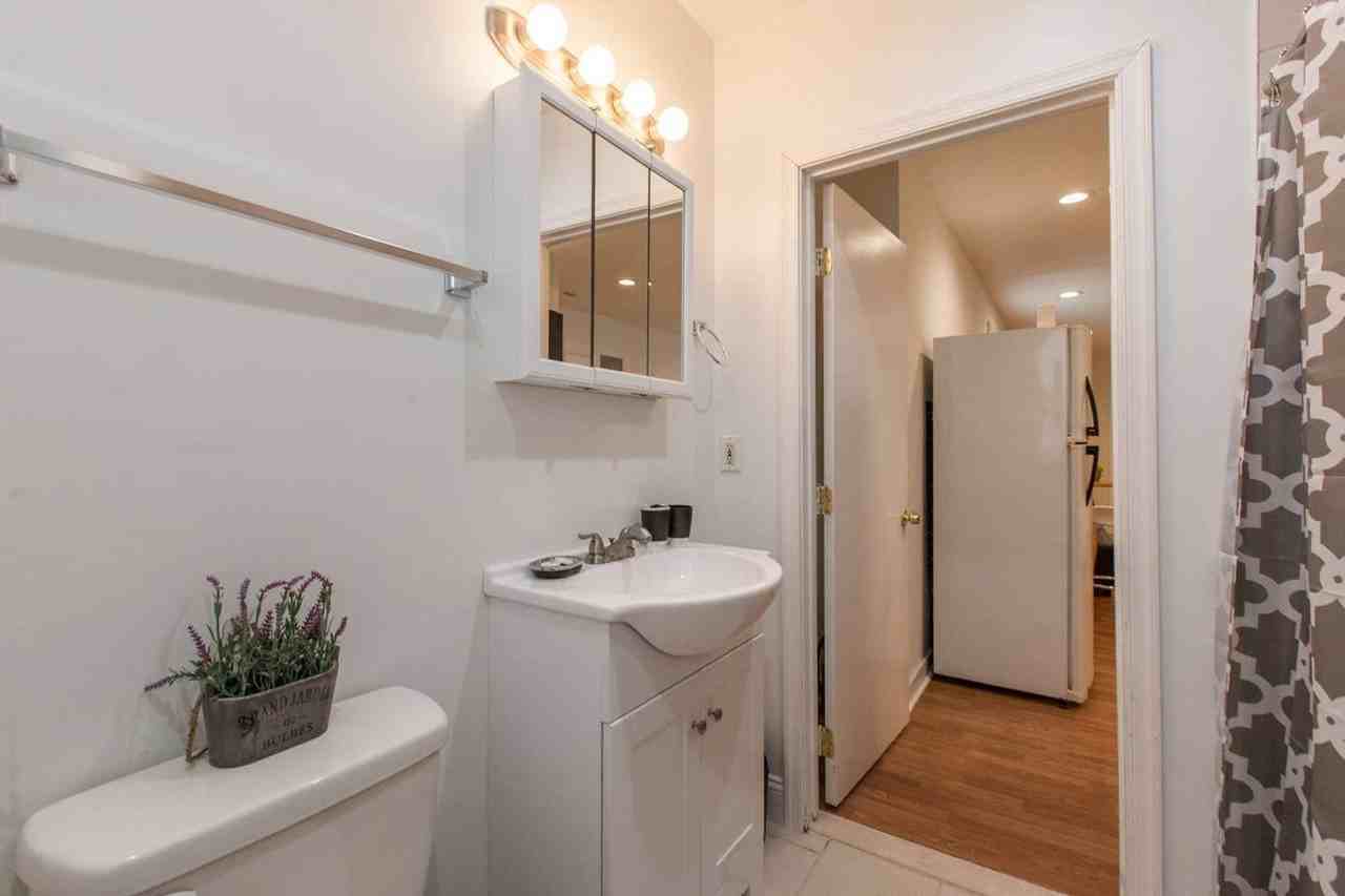 623 South St Apt 3r - Photo 6 of 11