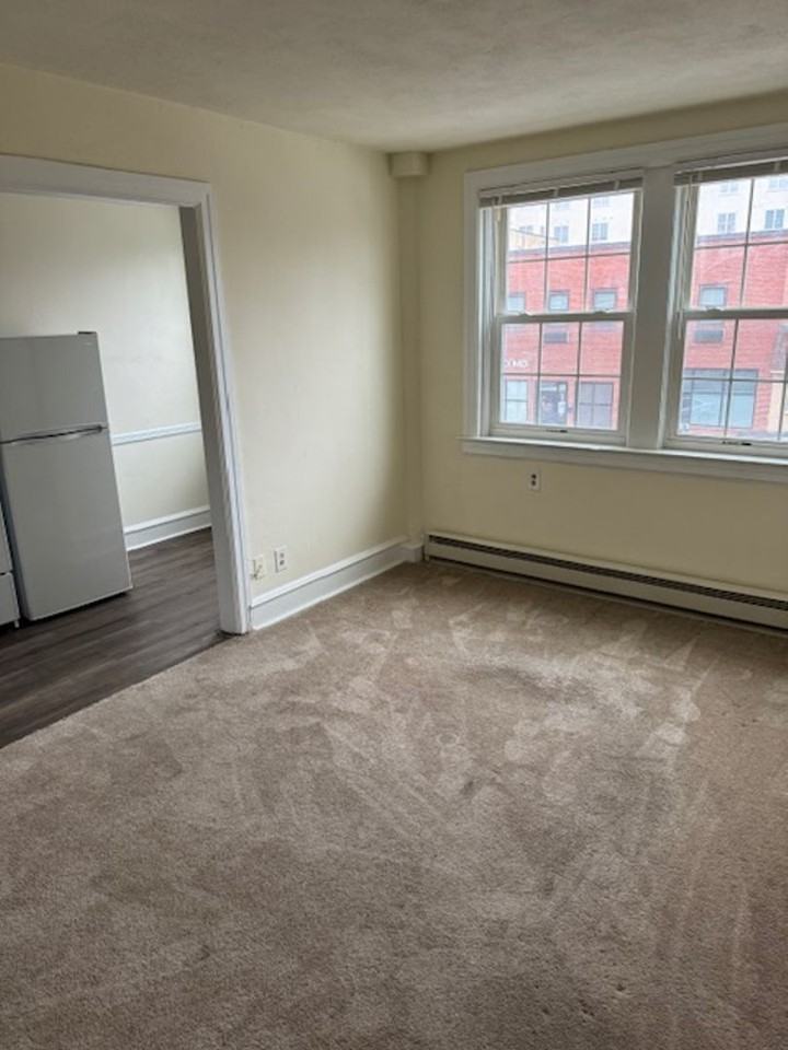 Bernola - Photo 2 of 8