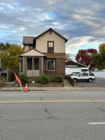 featured image of 623 E Main St