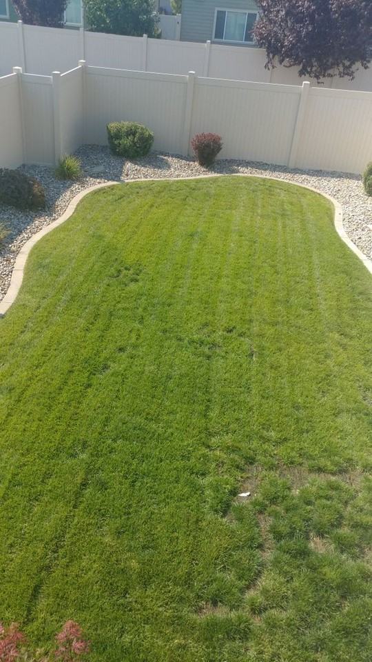 1859 N Holl Blvd - Photo 2 of 43