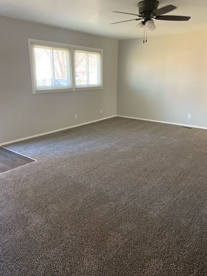 1301 N 55th St - Photo 2 of 11