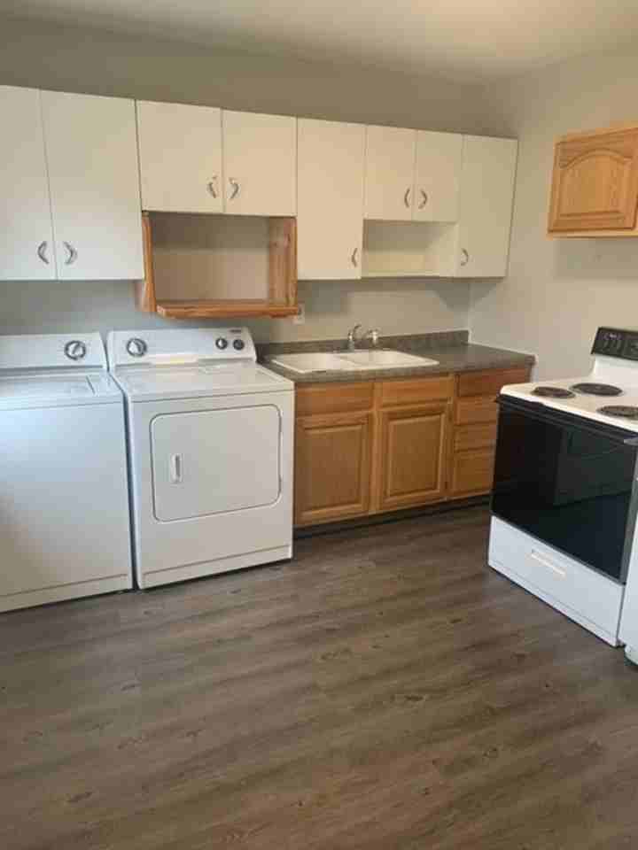 1301 N 55th St - Photo 3 of 11