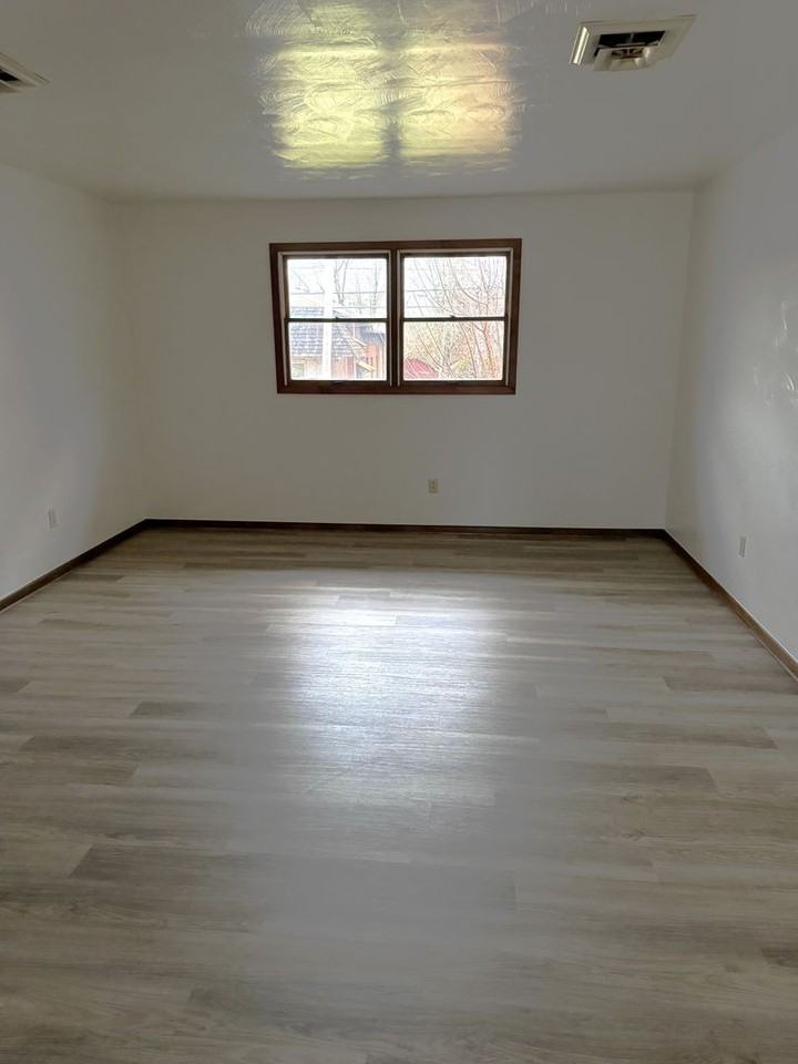 240 Center Street - Photo 2 of 6