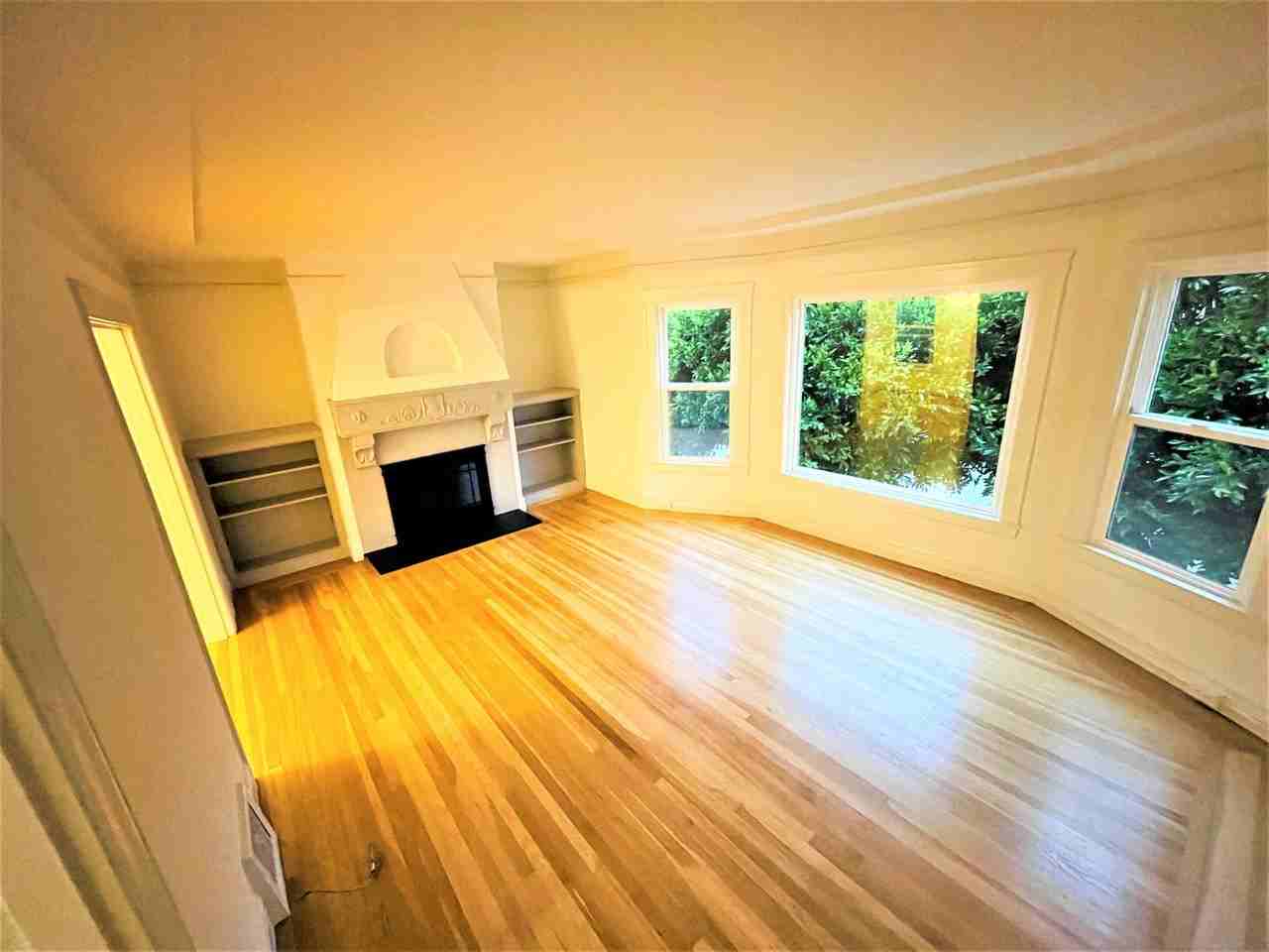 3634 Scott St - Photo 2 of 24