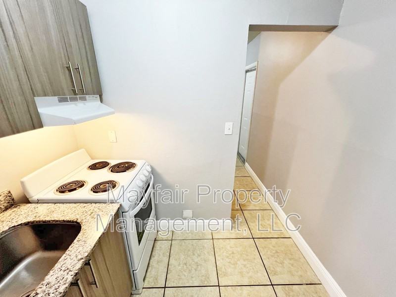 3615 Sw 52nd Ave #C208 - Photo 2 of 16