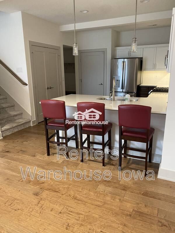 522 Sw 12th St - Photo 2 of 33