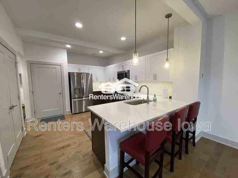 522 Sw 12th St - Photo 6 of 33