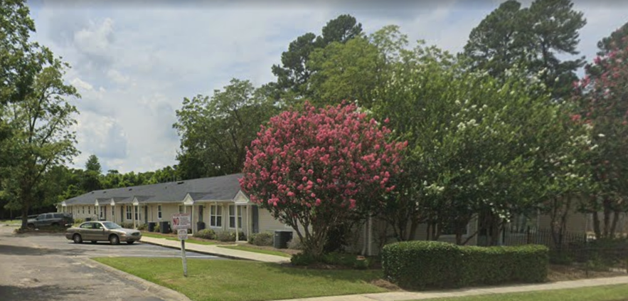 Sweet Briar - Photo 2 of 4