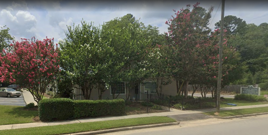 Sweet Briar - Photo 4 of 4