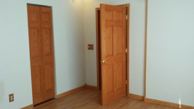 706 E Water St #1 - Photo 5 of 11