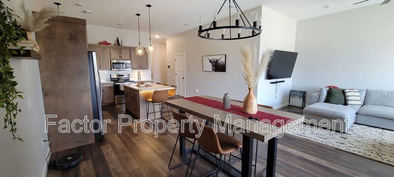 235 Belgrade Ave #301 - Photo 6 of 20