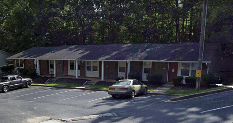 Peachtree - Photo 4 of 5