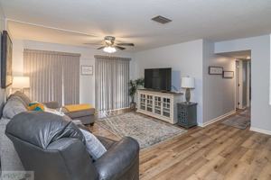 featured image of W Lockhaven Dr