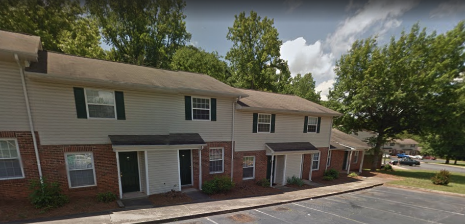 Shoal's Pointe - Photo 7 of 32