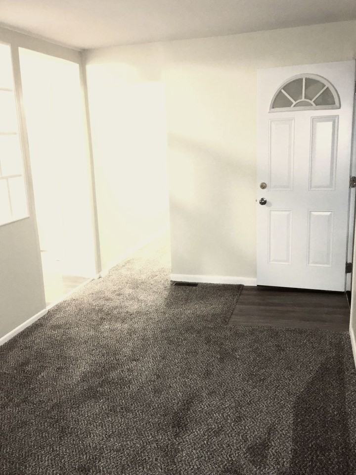 605 21st St - Photo 4 of 16