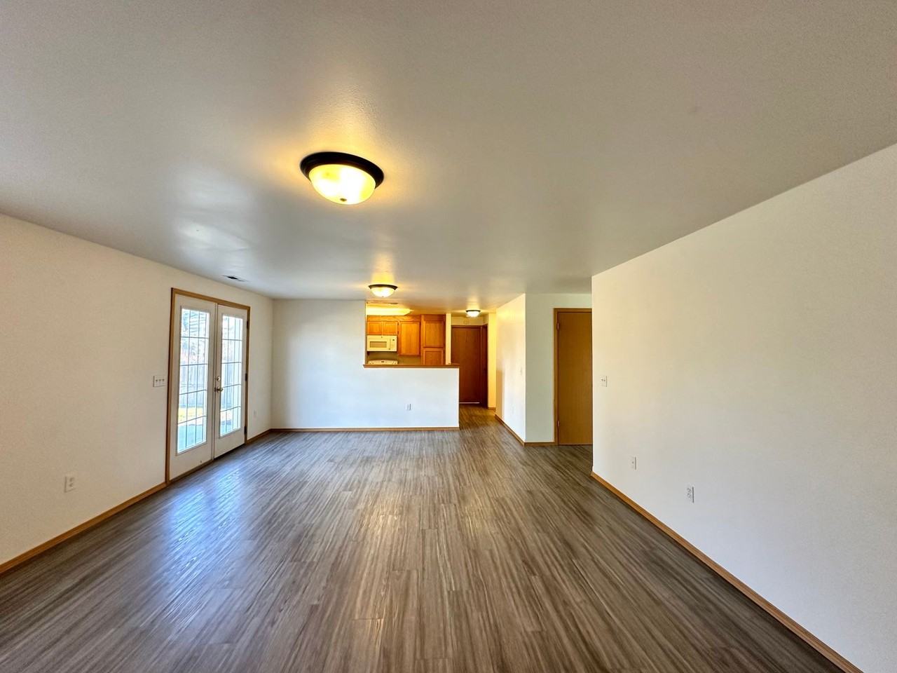 2108 N Regal St - Photo 7 of 35