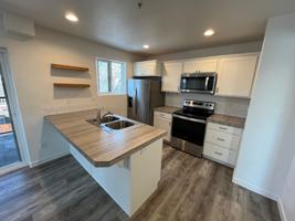 featured image of 1455 Nw 8th St