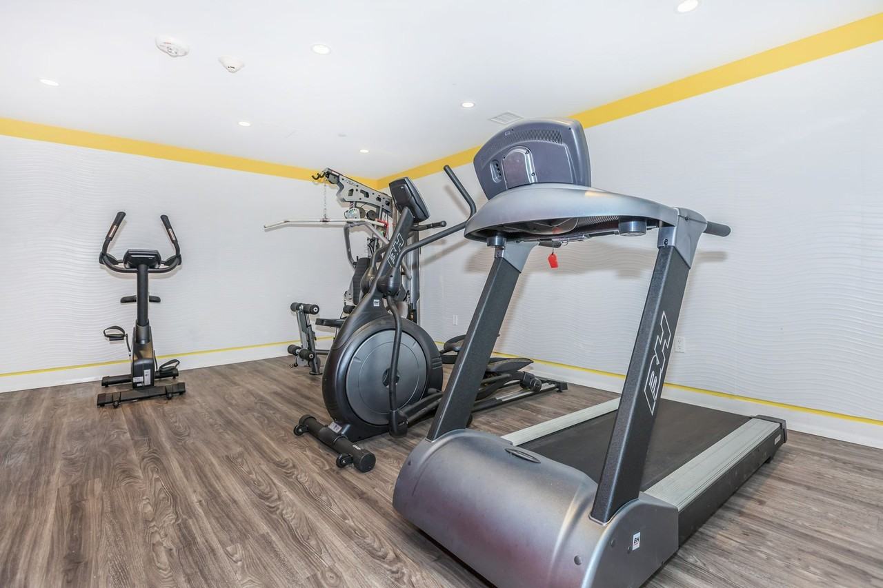 Serenity NoHo - Photo 3 of 3