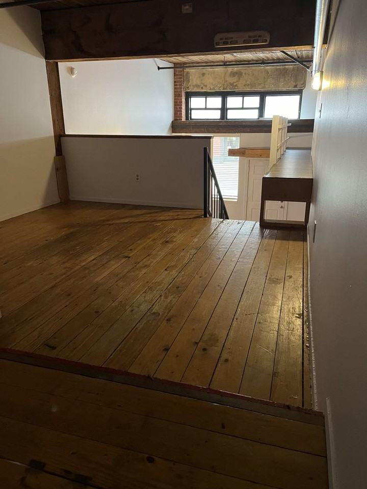 Everett Station Lofts - Photo 6 of 10