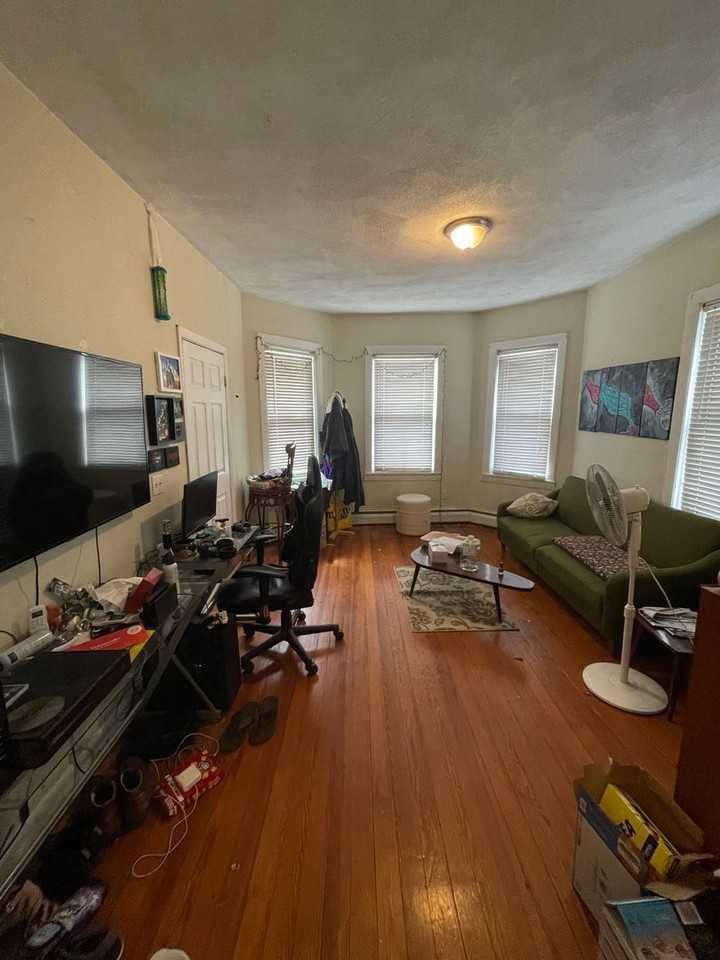 441 Admiral St. - Photo 3 of 7