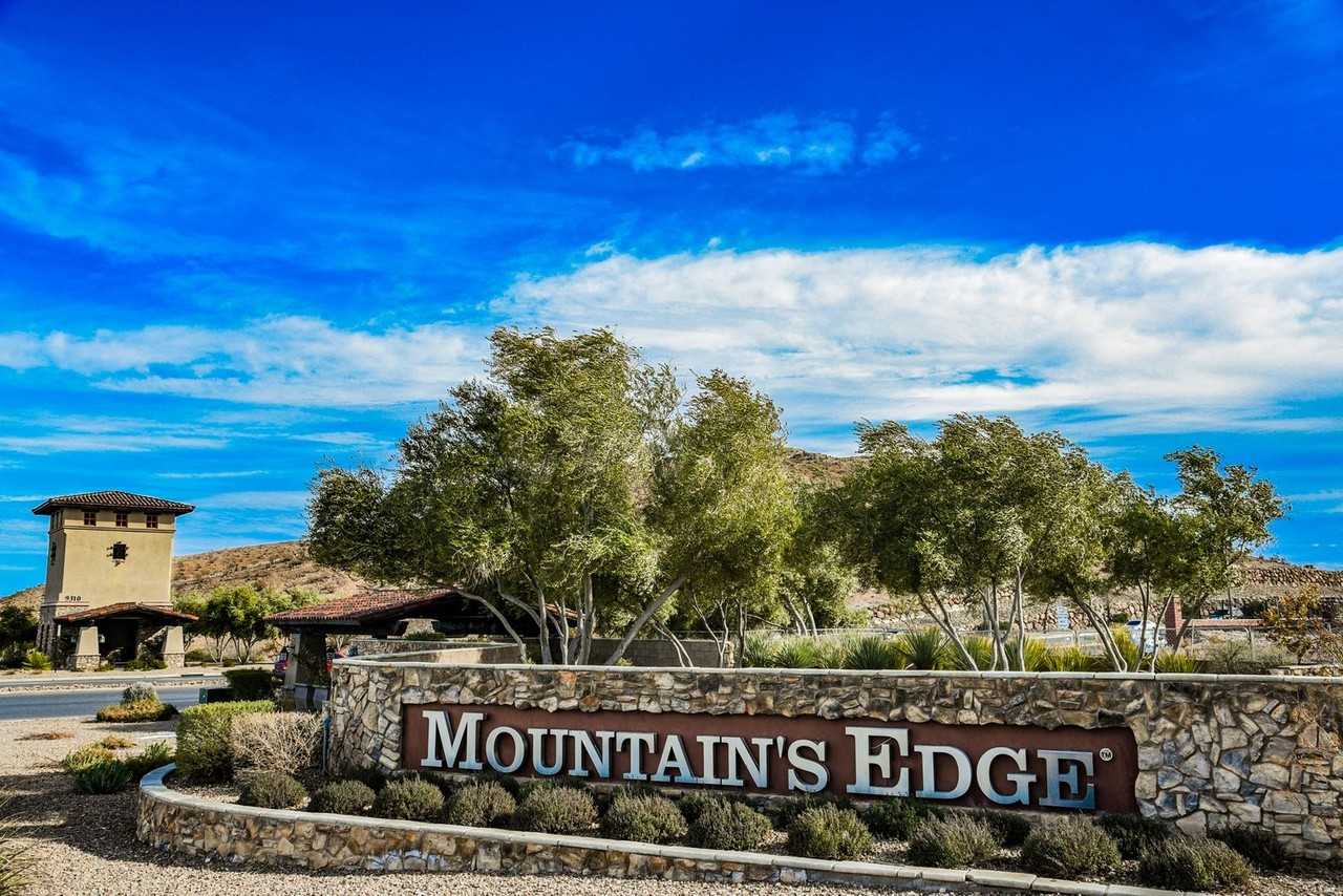 7166 Indian Gap Ave - Photo 2 of 28