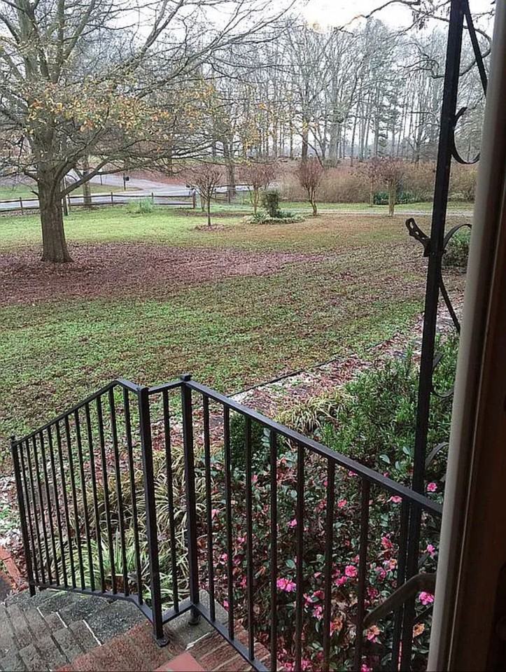 6156 Mt Gallant Rd - Photo 2 of 14