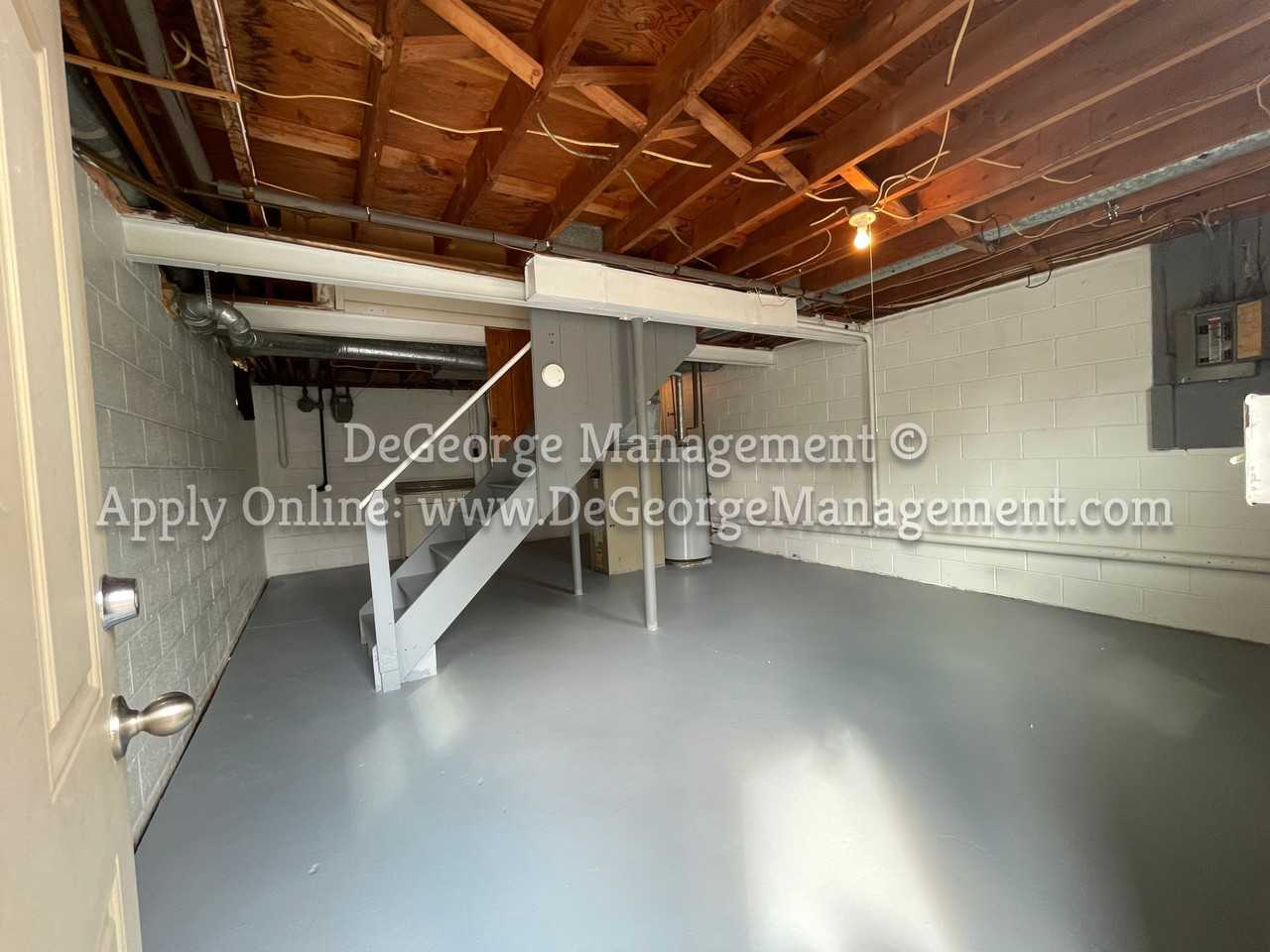 Bennington Townhomes - Photo 3 of 27