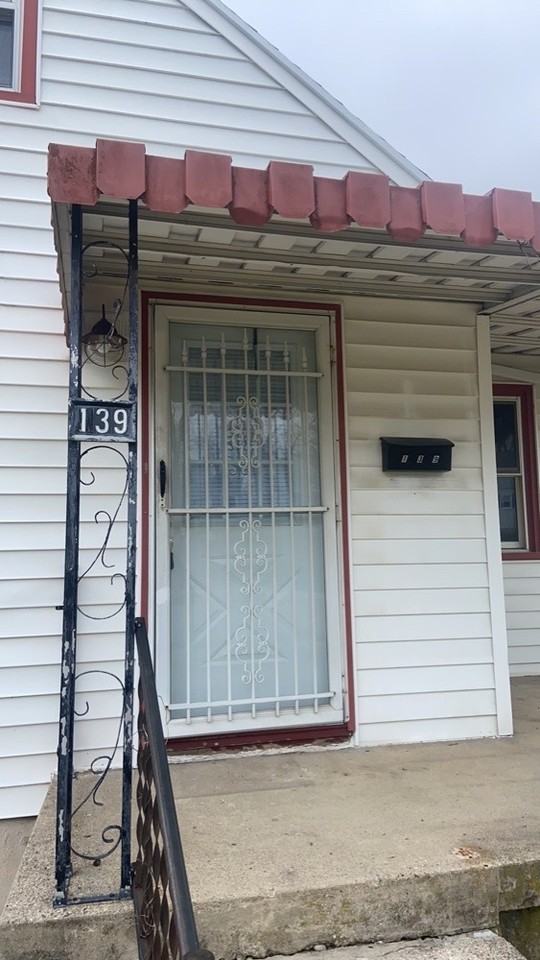 139 S Westview Ave - Photo 3 of 35