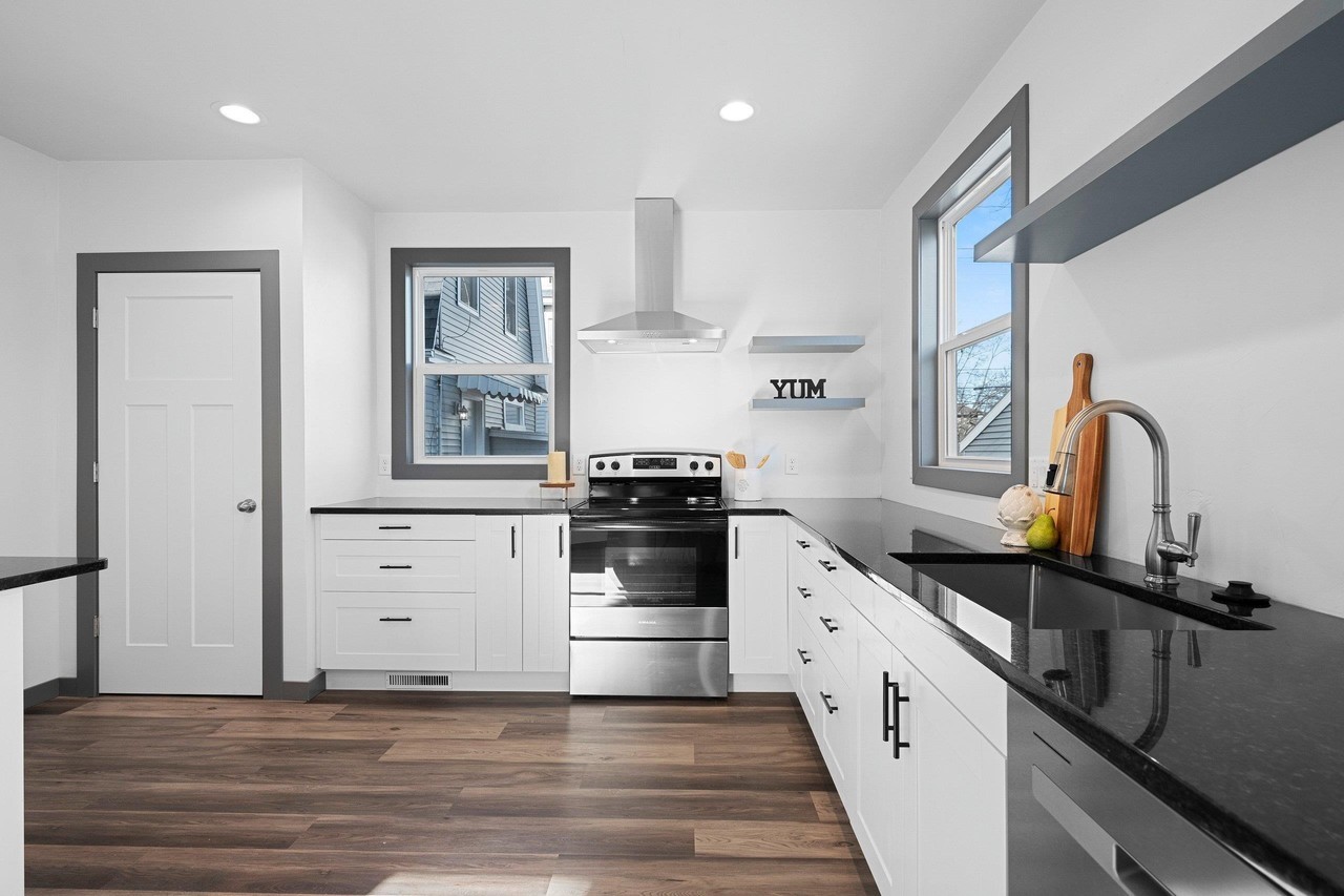 309 S Van Buren St #NA - Photo 5 of 30