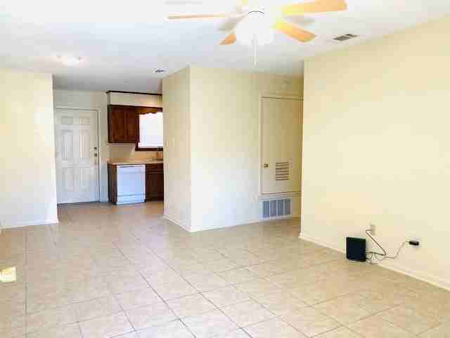 208 Fuller St #A - Photo 2 of 12